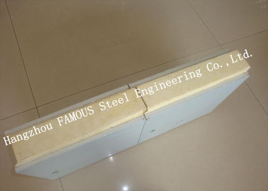 Environment Protection PU Sandwich Insulated Panels Water Resistant for Wall Systems