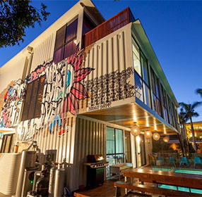 Famous shipping container house luxury prefabricated 20ft 40ft container houses for sale