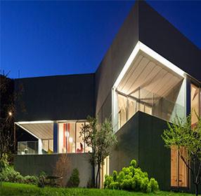 Famous shipping container house luxury prefabricated 20ft 40ft container houses for sale